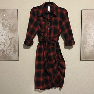 Ruched flannel midi shirt dress